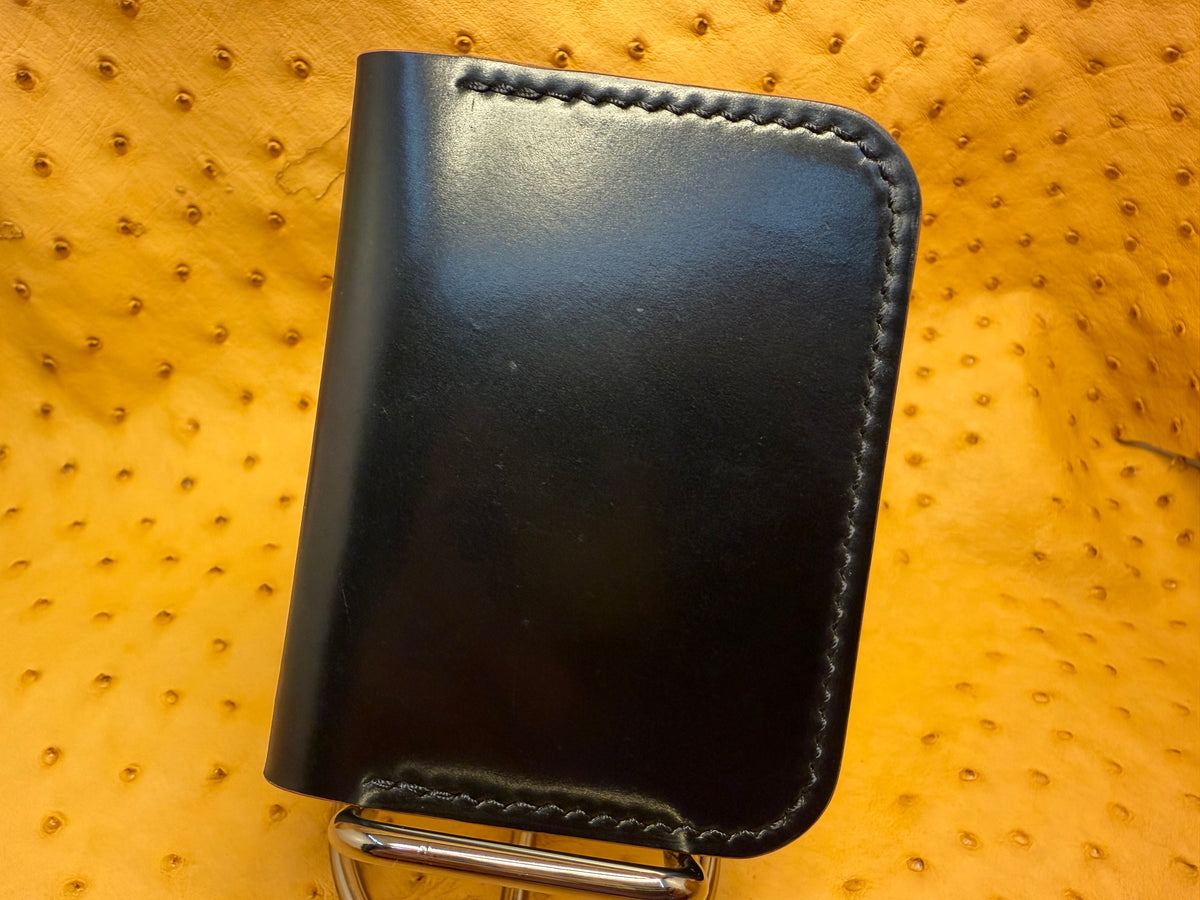 Front Pocket Bifold - Horween Shell Cordovan